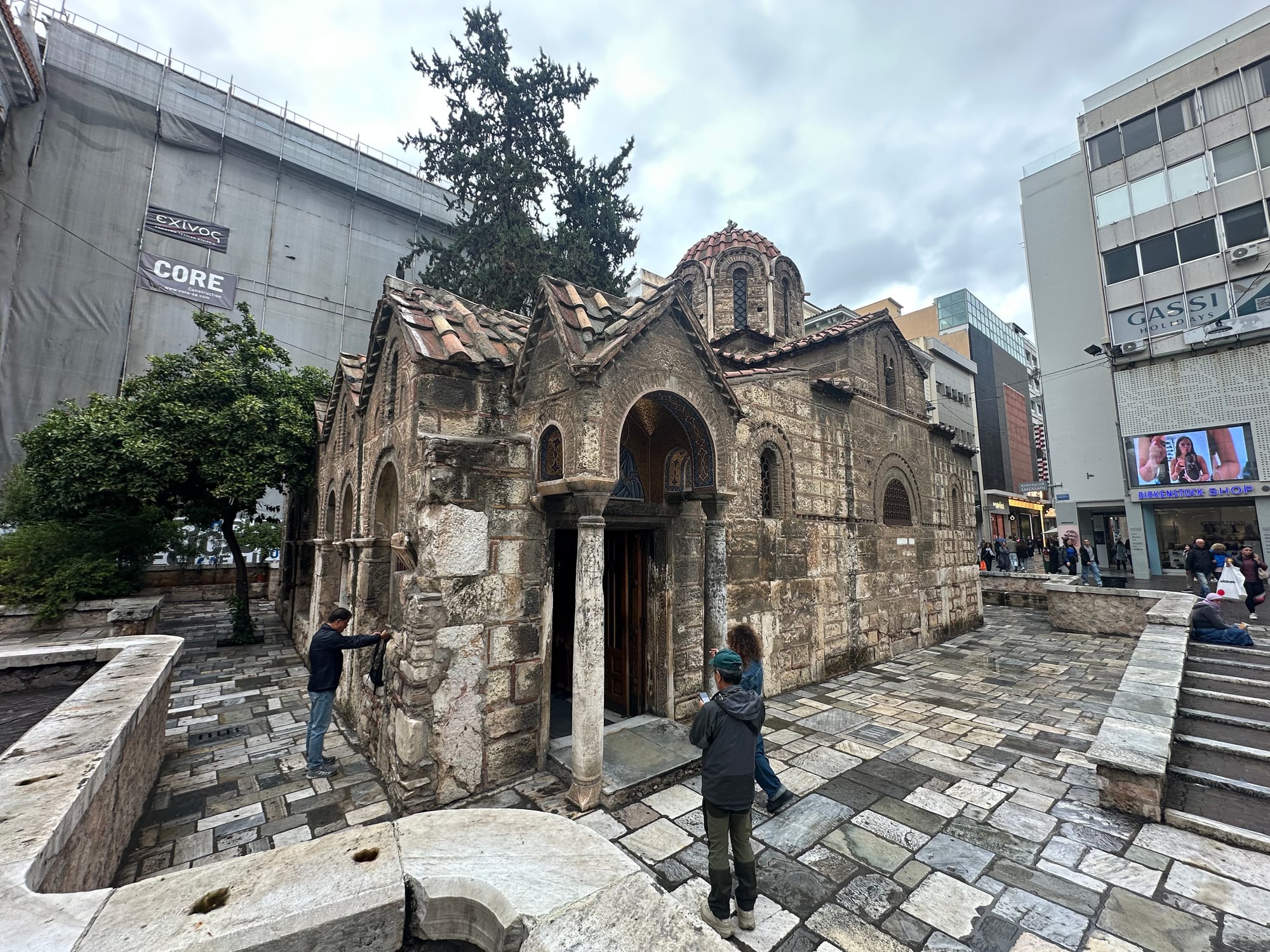 A photo of the Church of Panagia Kapnikarea.